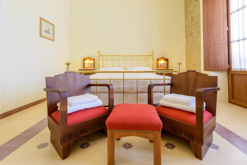 Bifora B&b Ogliastro Cilento Habitación foto